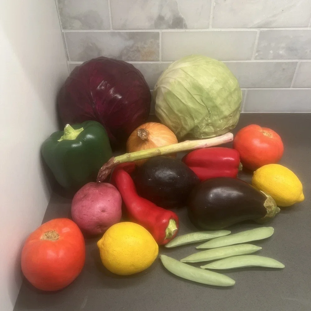 19 Vintage Artificial Ceramic/plaster Fruit Vegetables Decor Props